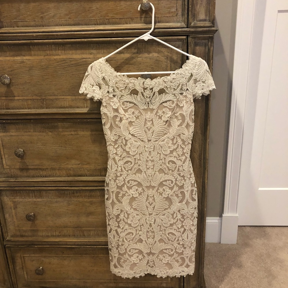Tadashi Shoji Ivory Lace Dress (only worn once)